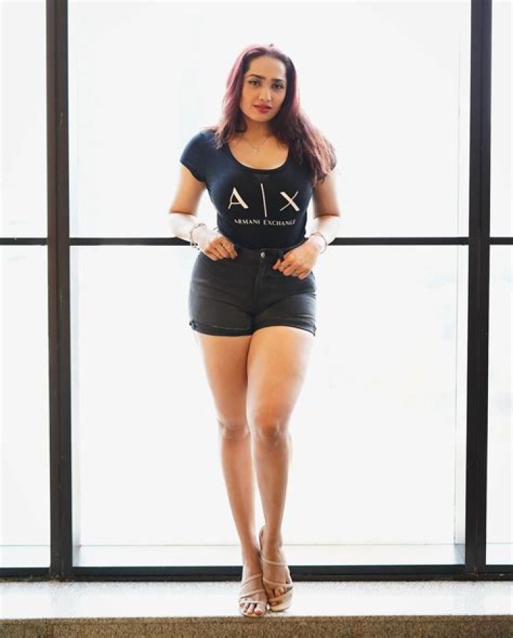 Aditi Mistry: Bigg Boss, Viral Videos, & More - Latest News & Updates