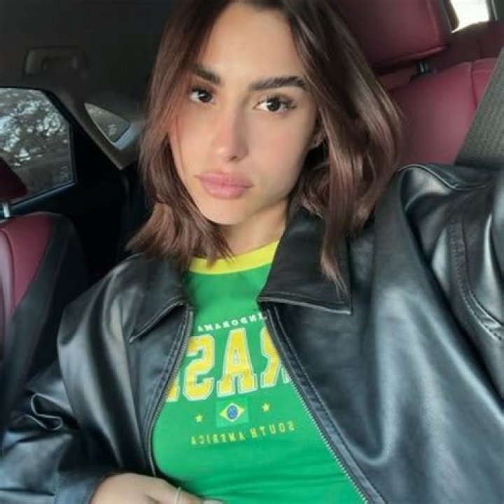Angela Alvarez: Latest TikTok Videos, Age & More