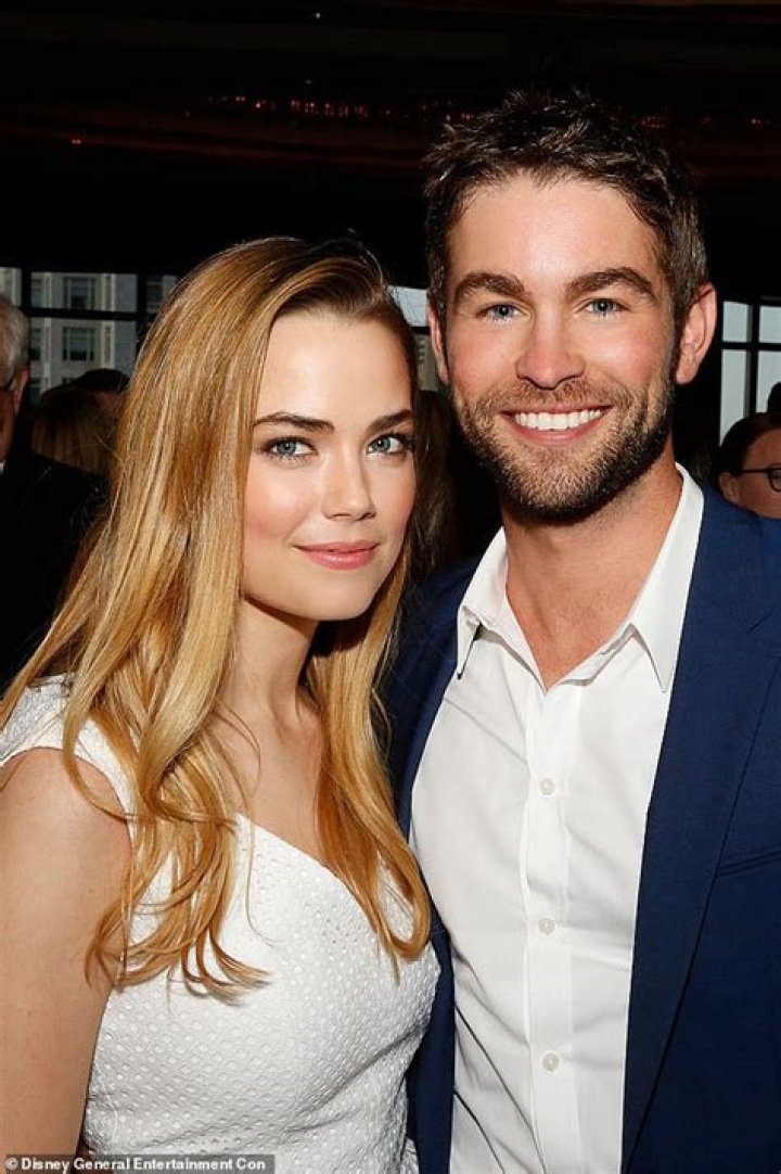 Chace Crawford Relationship: A Comprehensive Look at Love and Fame