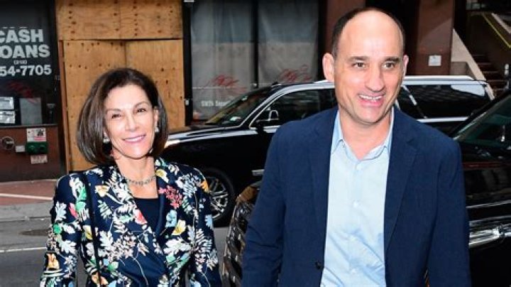 Hilary Farr Husband: The Ultimate Guide to Her Personal Life and Career