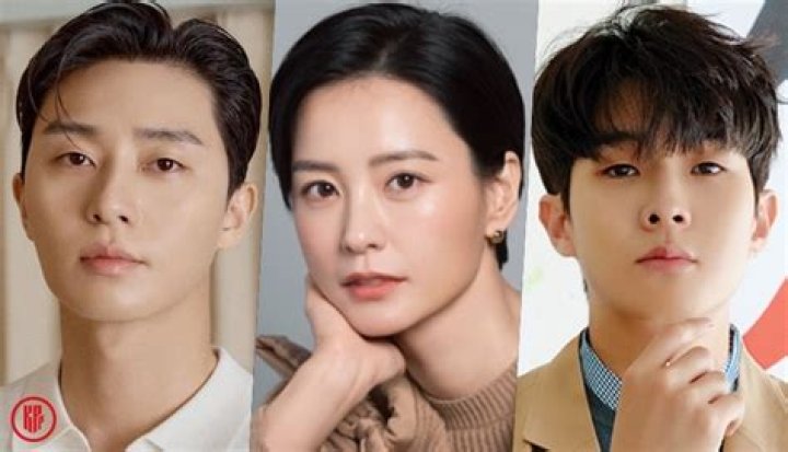 Jung Yumi: The Rising Star in the Entertainment Industry