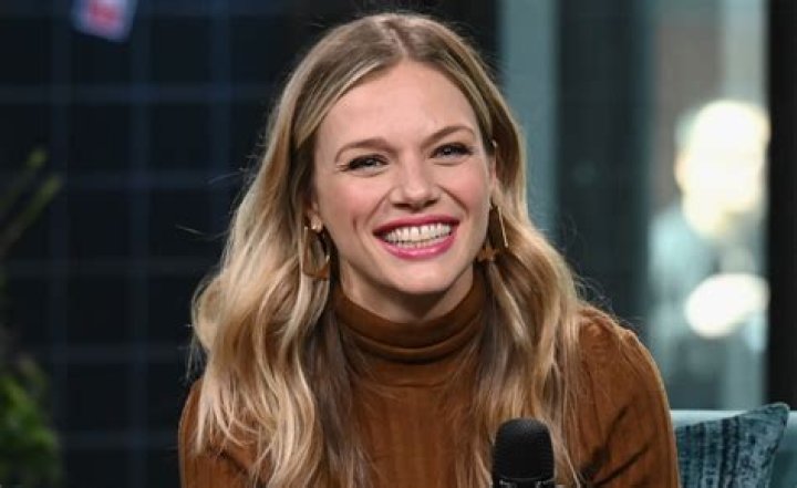 Tracy Spiridakos: Chicago P.D. Exit & More